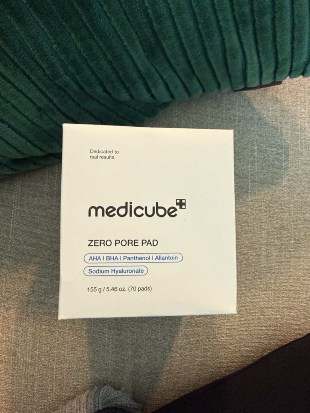 Medicube Zero Pore Pad Toner - White